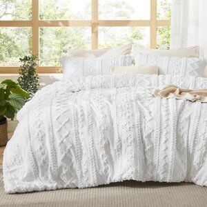 NWT Bedsure Tufted Boho Comforter Set King Size